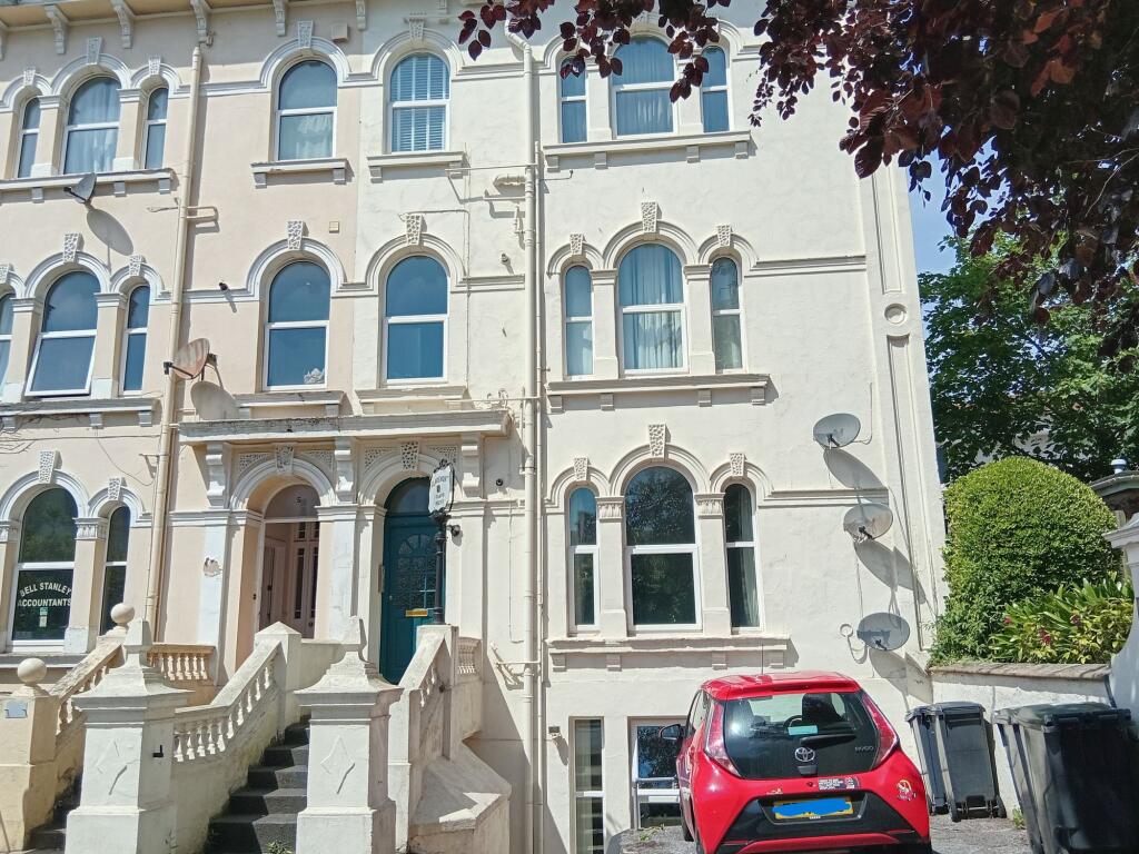 Main image of property: Ground floor flat, 6 Orchard Gardens, Teignmouth, TQ14 8DP