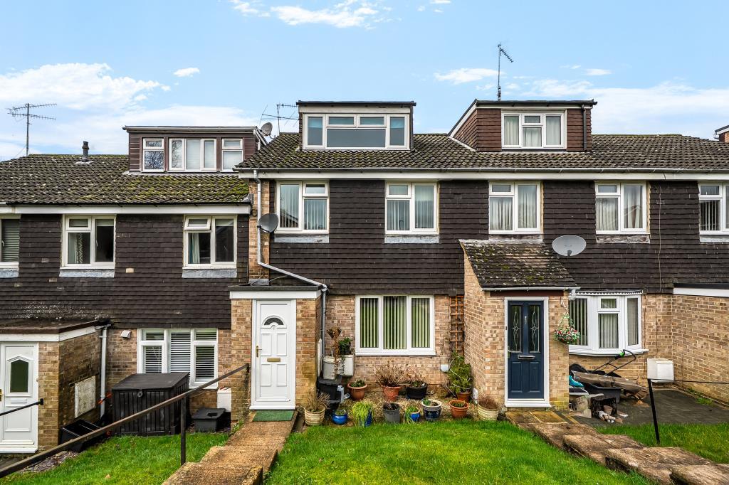 Main image of property: Webb Crescent, Chipping Norton, OX7