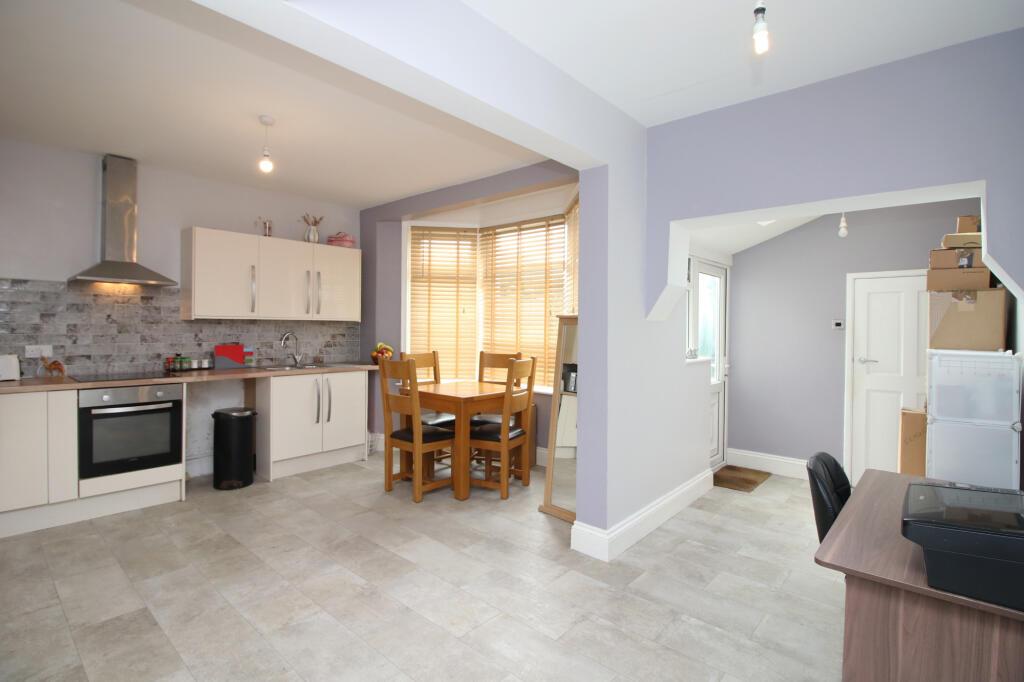 Main image of property: Littlewood, Fleetwood, FY7