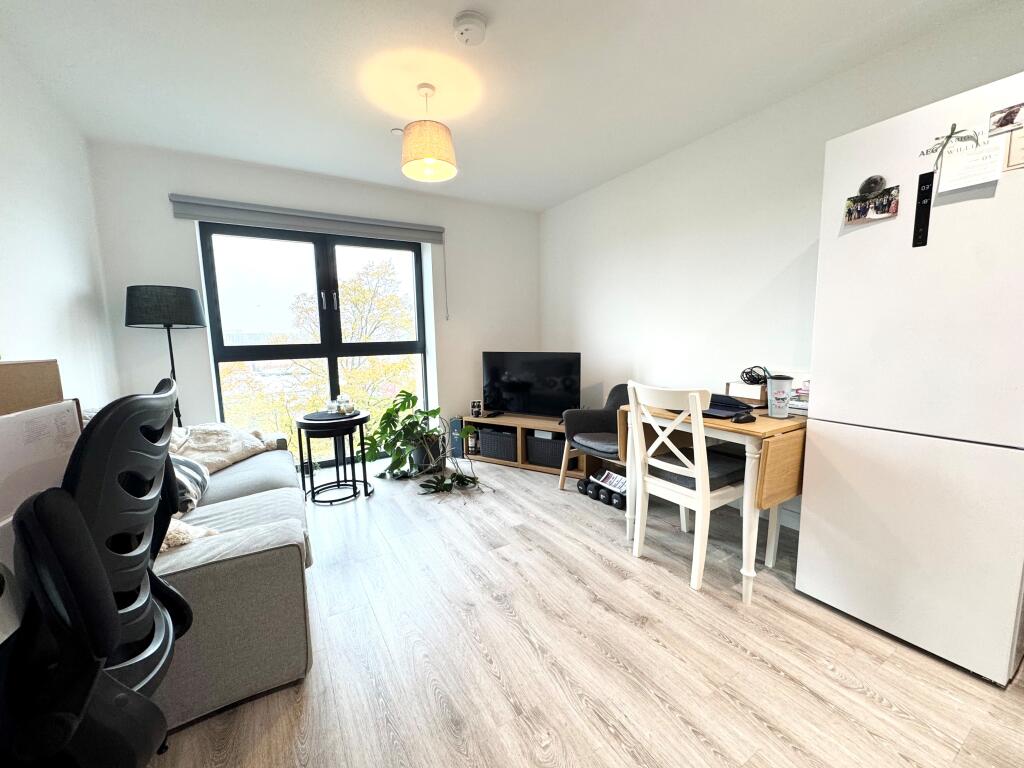 Apartment in Derby - View 5