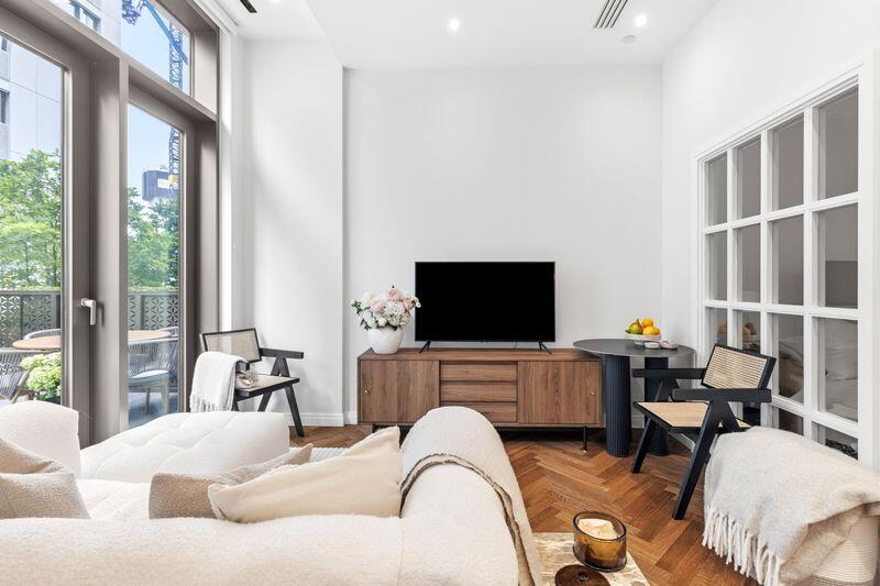 Main image of property: Saxon House, 1 Parkland Walk, SW6