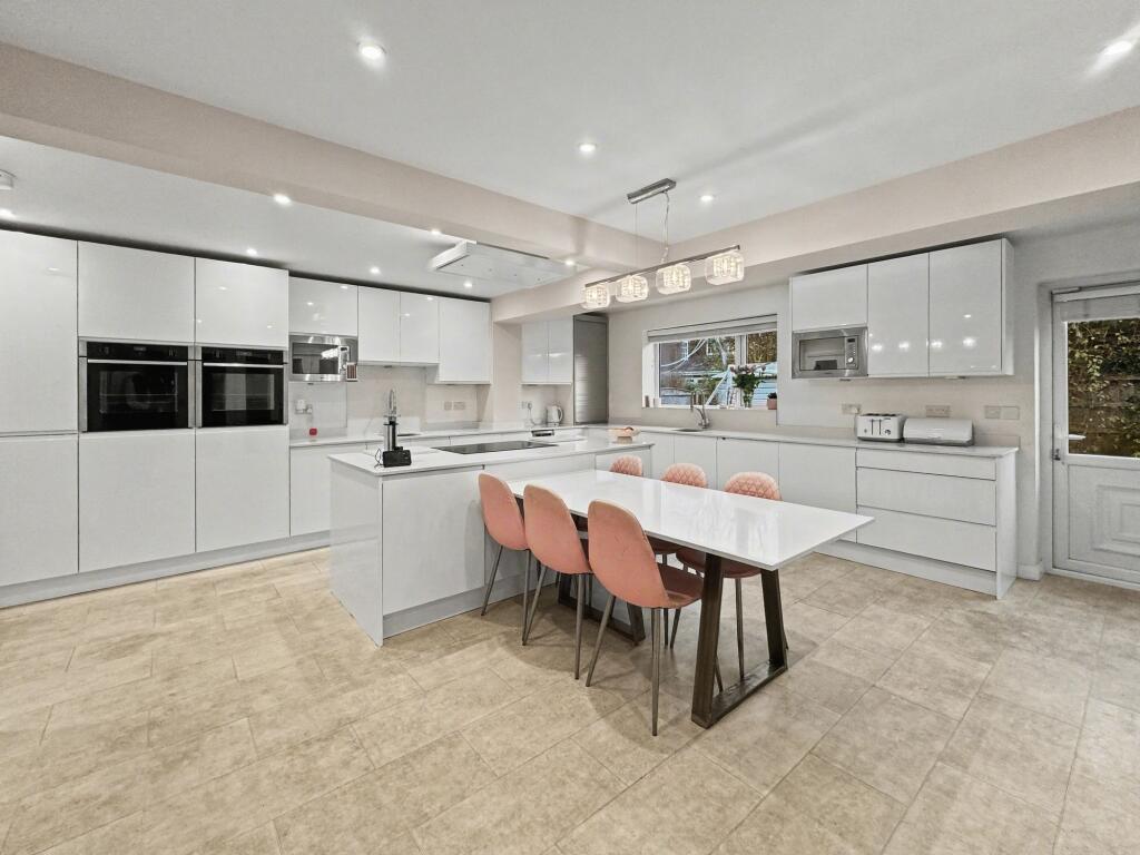Lower Croft, Whitefield, M45 photo 2