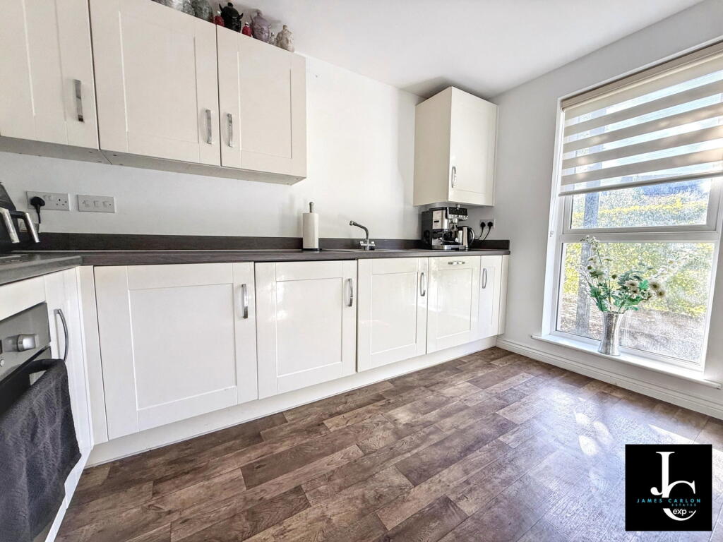 House in Telford - View 4