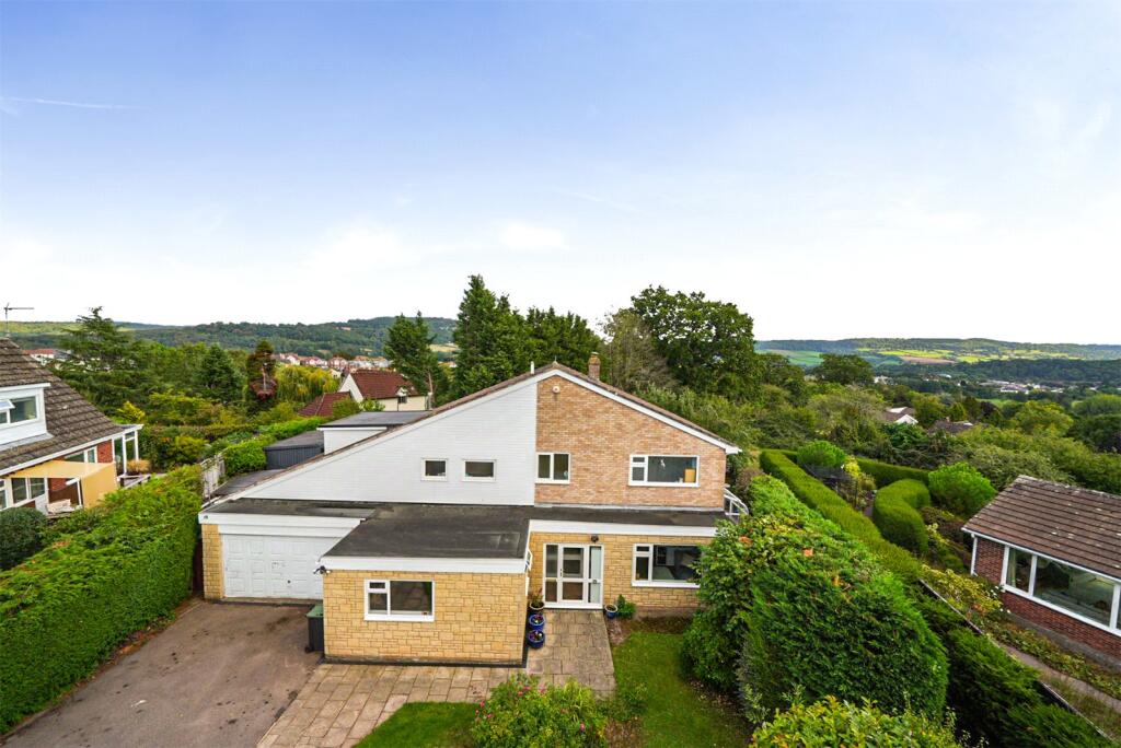 5-bed detached on Auden Close, Osbaston, Monmouth, Monmouthshire, NP25, £599,995