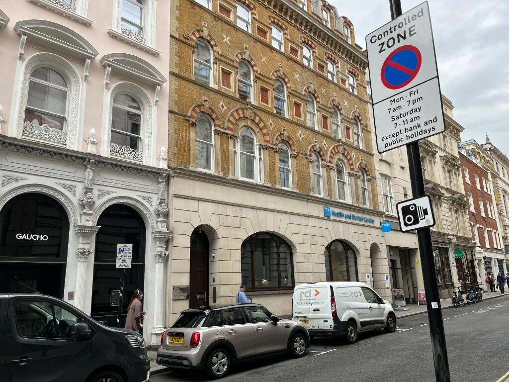 Flat 10,122-125Chancery Lane, London, WC2A
