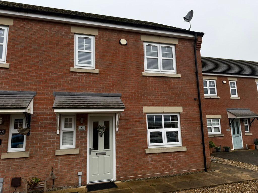 Main image of property: Hickory Court, Pontefract, West Yorkshire, WF8