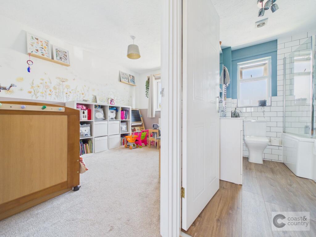 House in Torquay - More