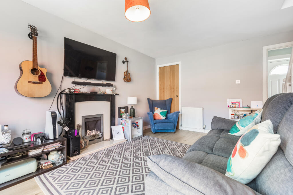 23 Elderpark Street, Glasgow, G51 photo 4