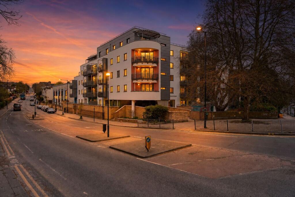 Main image of property: Crown Dale, London, SE19