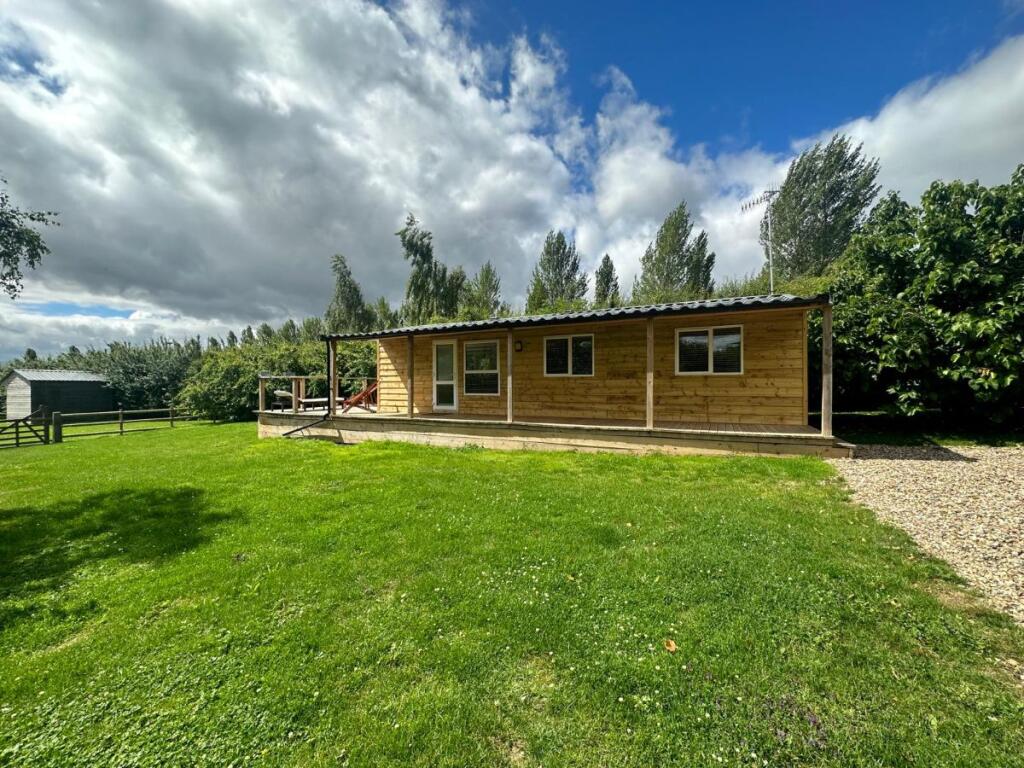 Main image of property: The Bungalow, Bishopton, Stratford-upon-Avon
