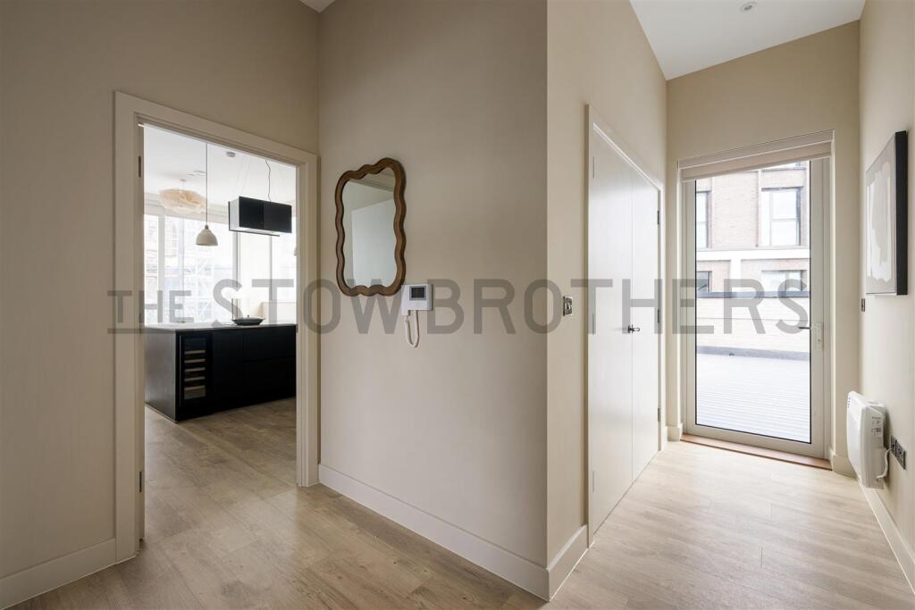 2 bedroom penthouse for rent