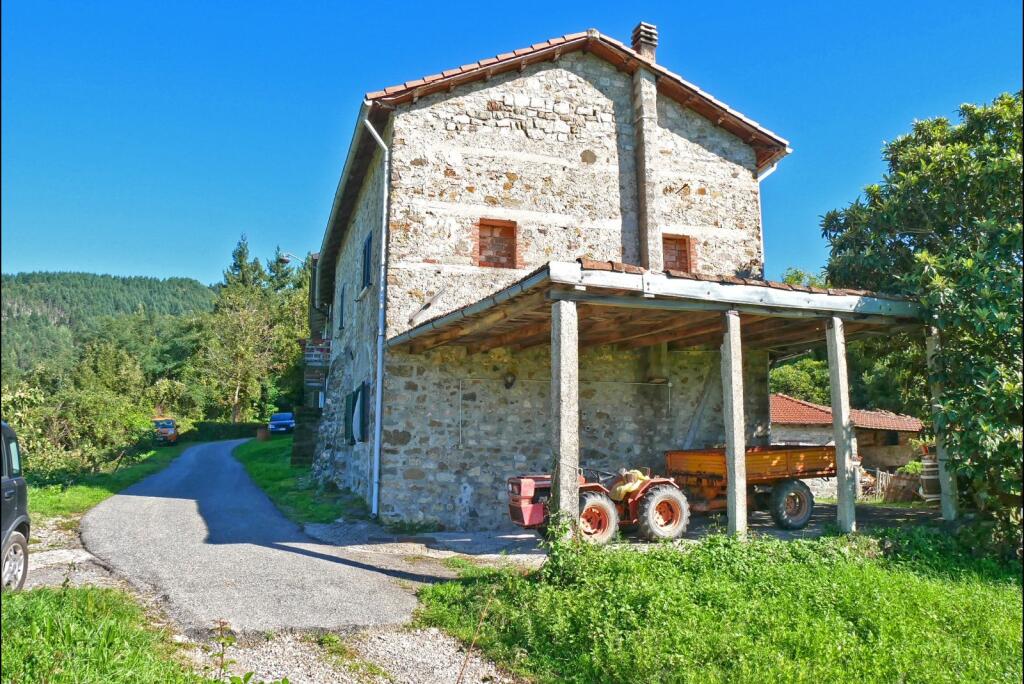 Main image of property: Tuscany, Lunigiana, Fivizzano