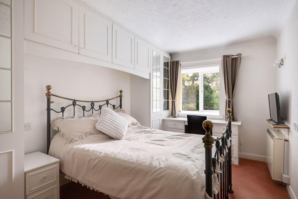 Apartment in Stockport - More