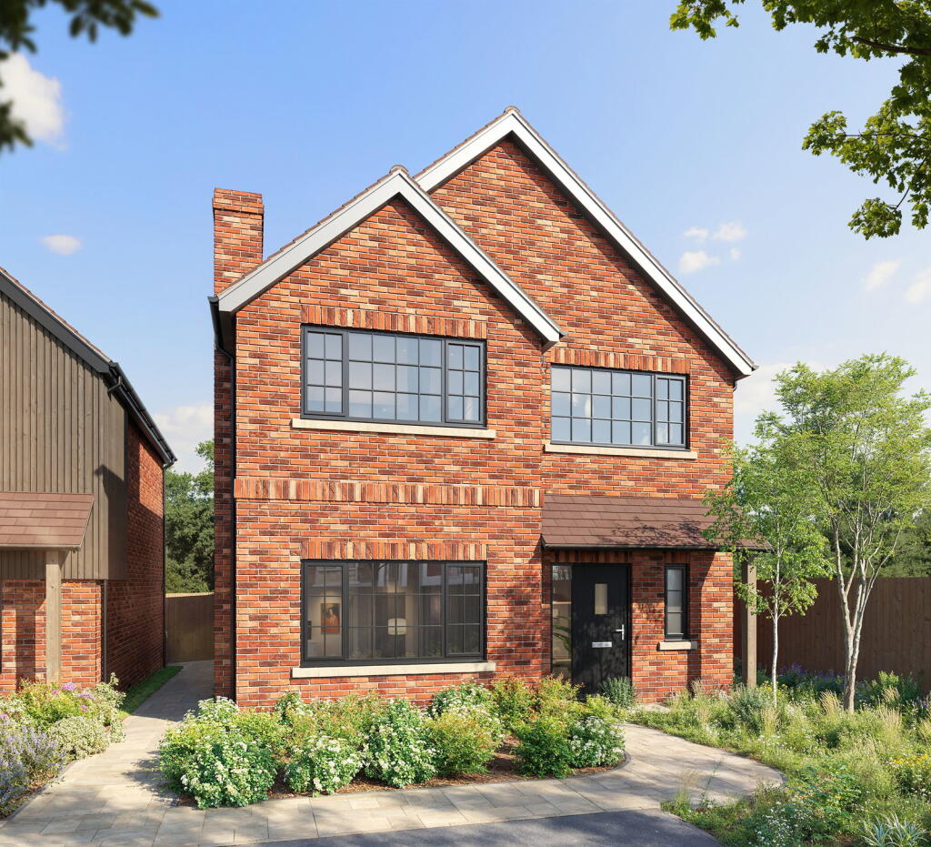 4-bed detached on Locks Road, Locks Heath, Southampton, Hampshire, SO31, £700,000