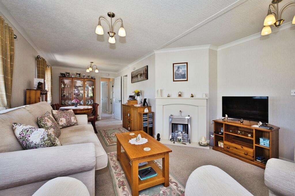 House in Bath, Yeovil Without - View 3