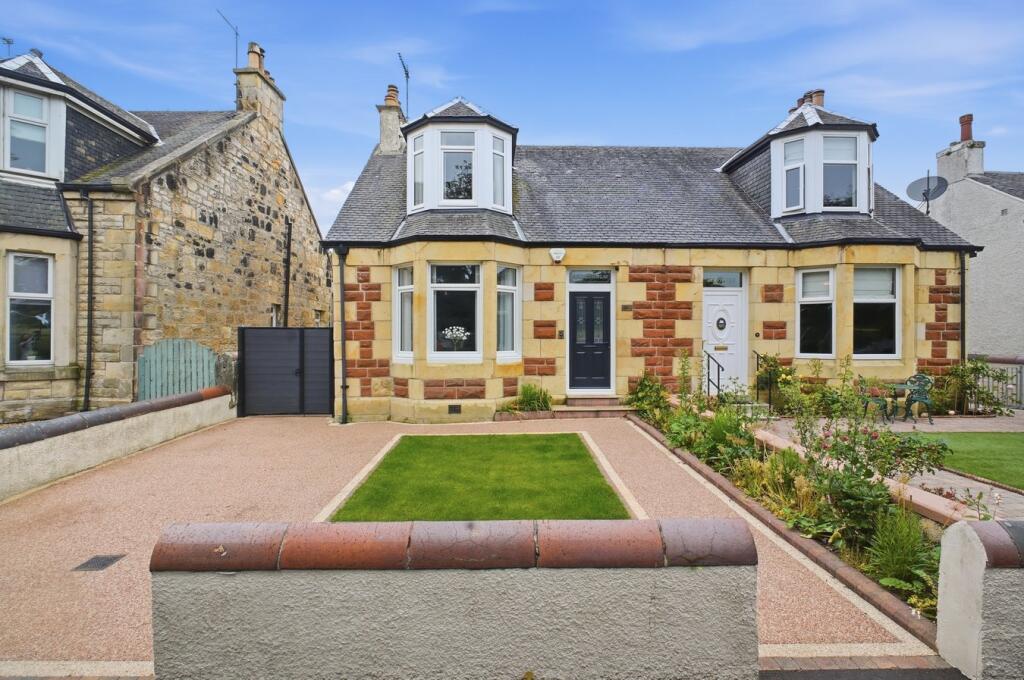 Main image of property: Waterside, Irvine, KA12