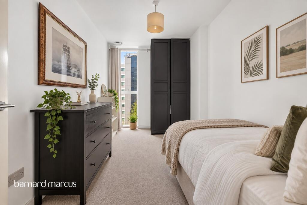 Apartment in London, Broad Green - More