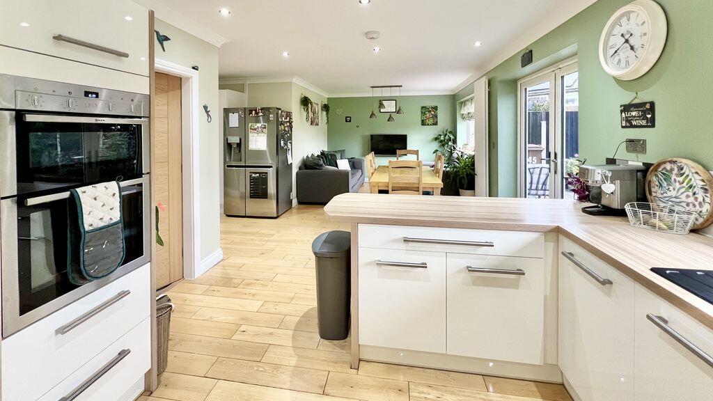House in Gunness, North Lincolnshire - View 5