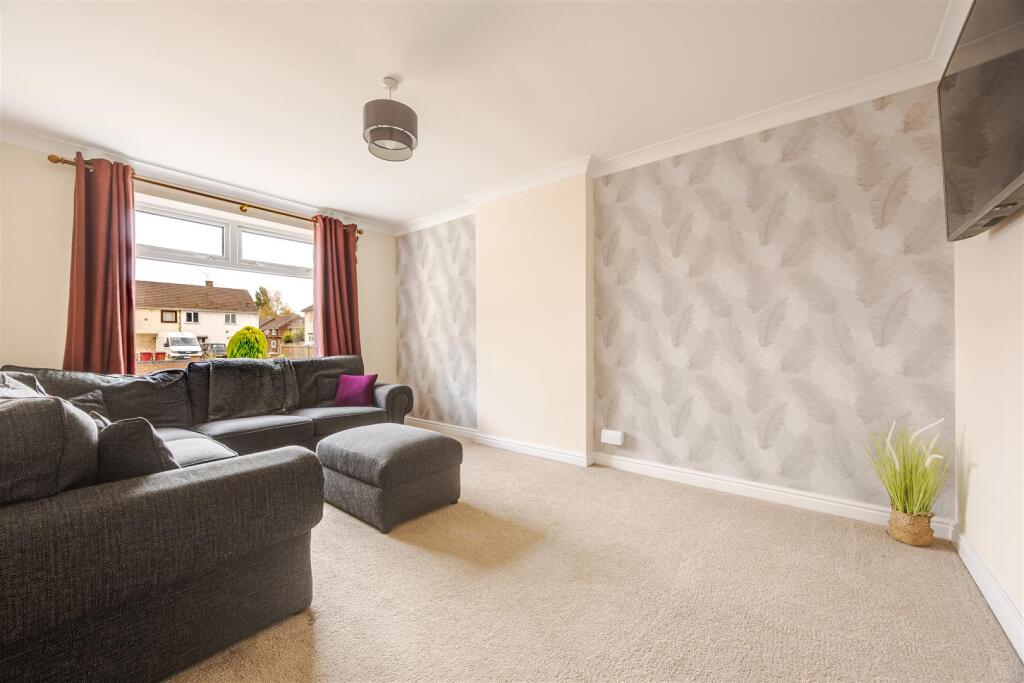 House in Doncaster, North Lincolnshire - View 3