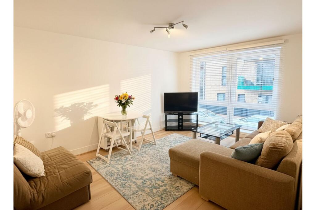 Main image of property: Watts Grove, London, E3