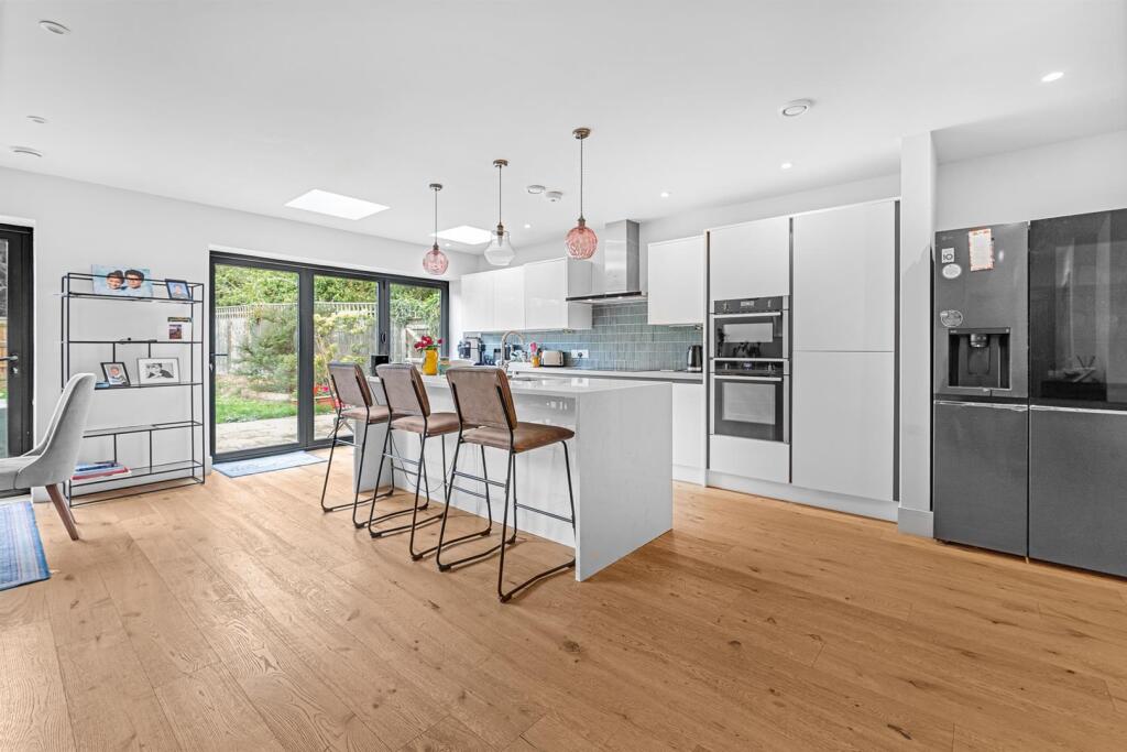 House in Oxford - View 2