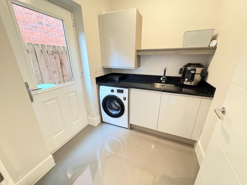 House in Stockton-on-Tees - More