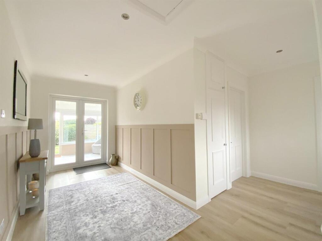House in East Lindsey, Holton le Clay - View 5
