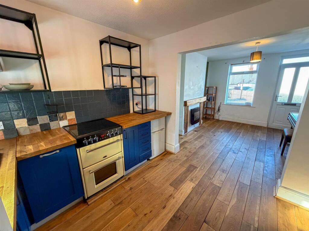 House in Llandudno - View 5