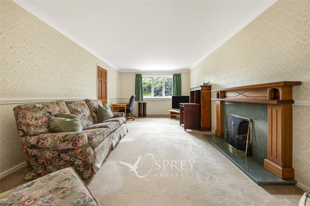 Lindsey Close, Woodnewton, Northamptonshire, PE8 photo 3