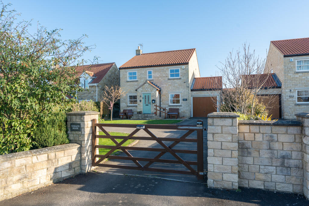 4-bed detached on Thwaite House, Back Lane South, Middleton, Pickering, North Yorkshire, £475,000