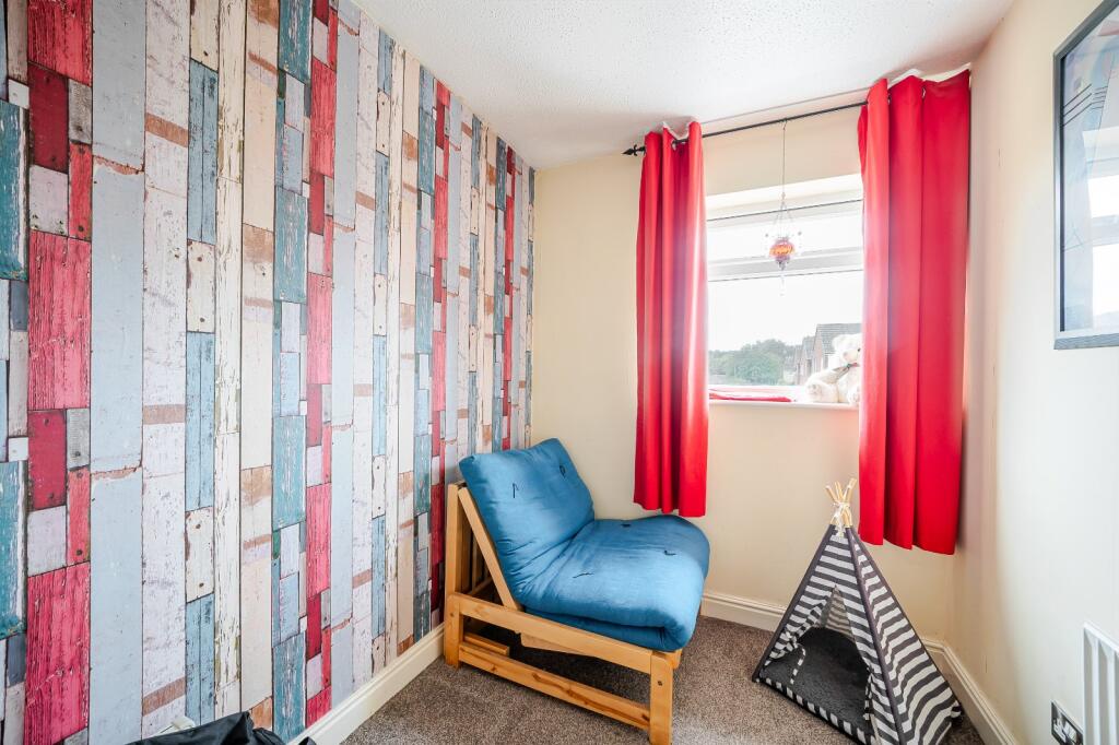 Campion Grove, Harrogate, North Yorkshire, HG3 photo 4