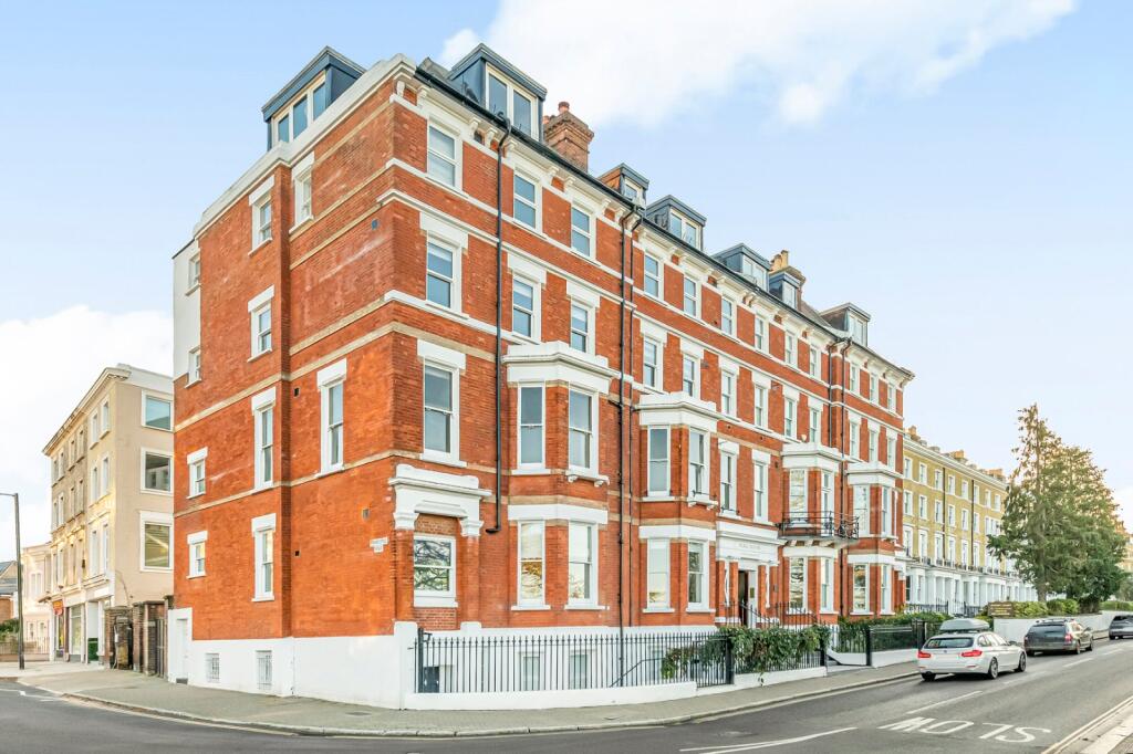 Main image of property: Park House, 
Richmond Hill, TW10