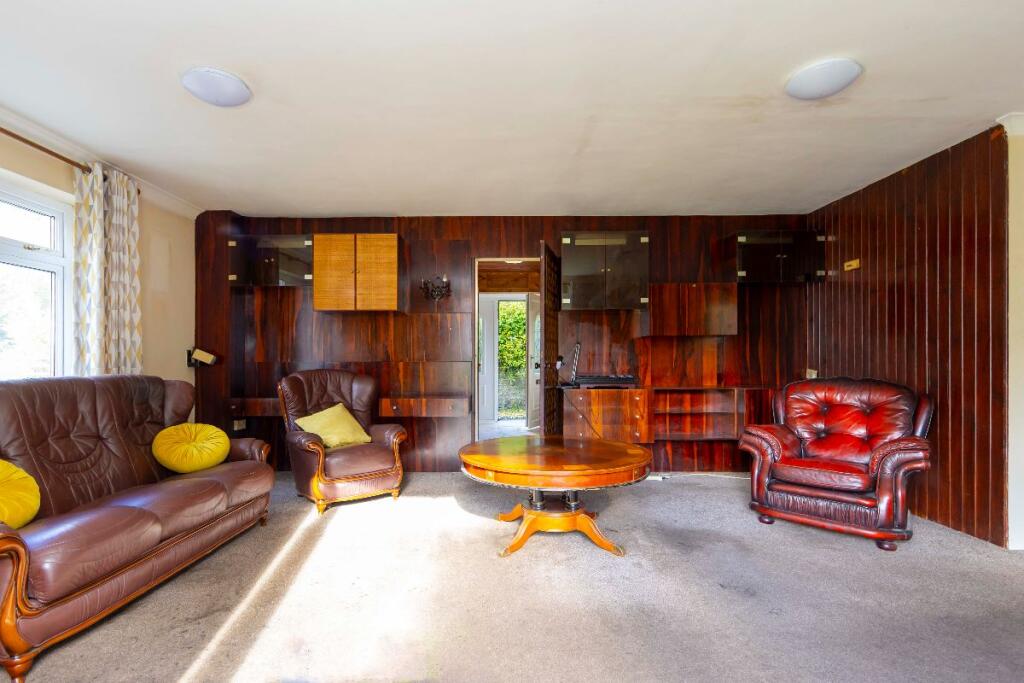 Melin Caiach House, Melin Caiach, Treharris photo 2