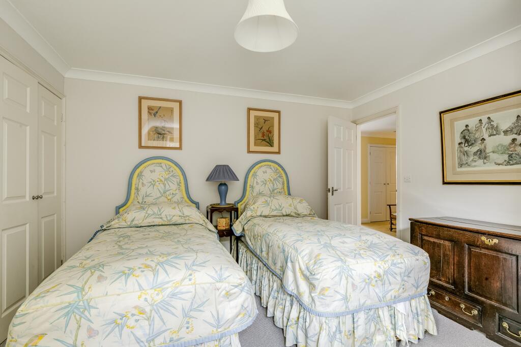 Additional image 24 of Wendover Drive, Welwyn, AL6