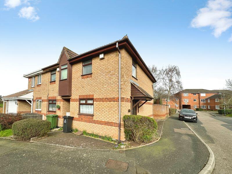 Main image of property: Stanier Close, Walsall, WS4 1EX