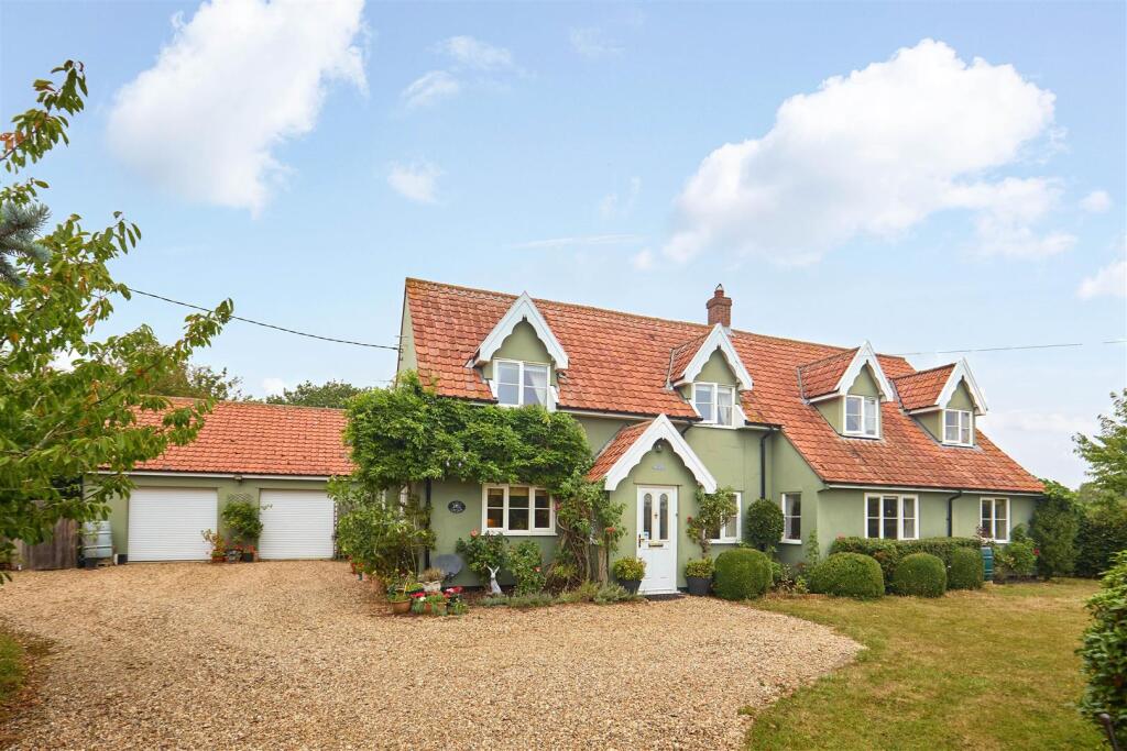 Main image of property: Hoxne Road, Syleham
