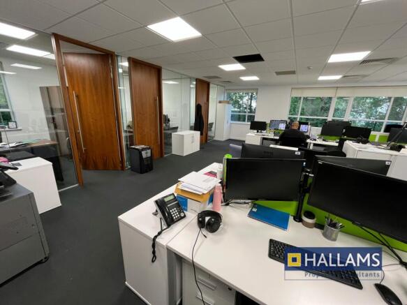 Open Plan Desks
