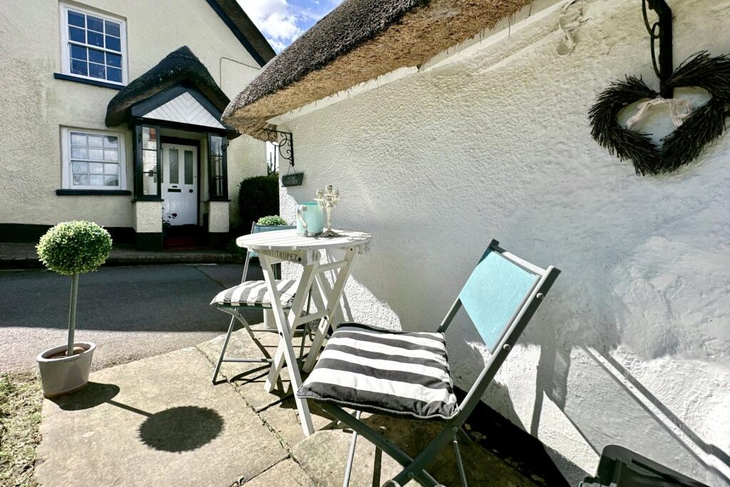 House in Exeter - View 5