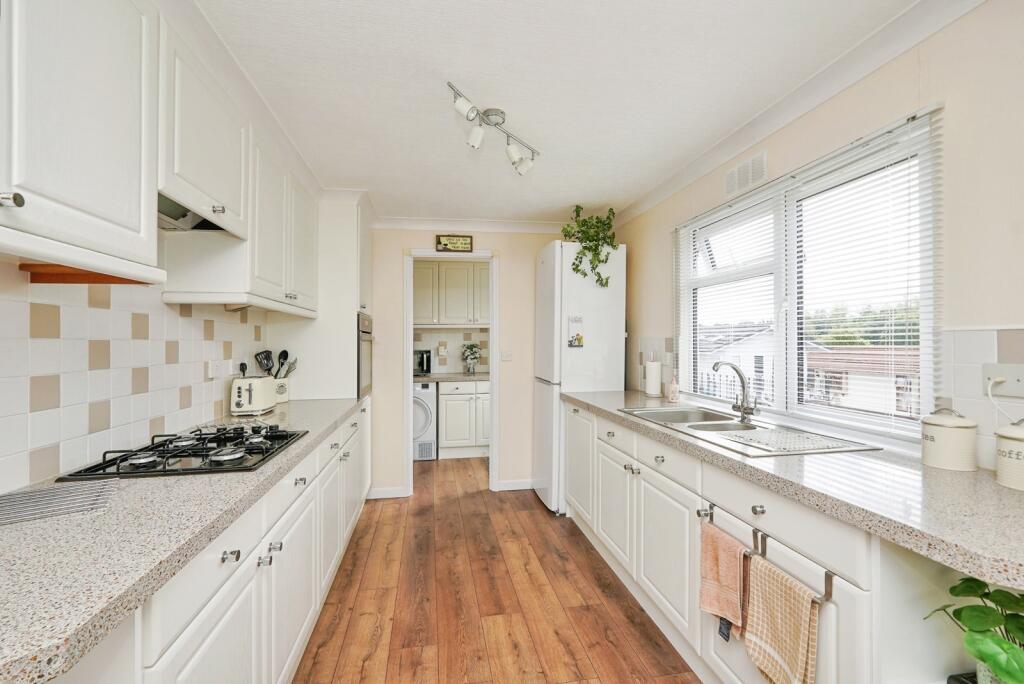 House in Maidstone, Harrietsham - View 3