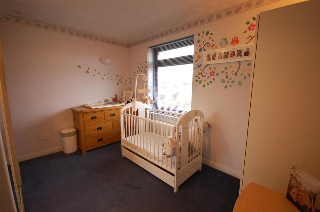 House in Southall - View 4