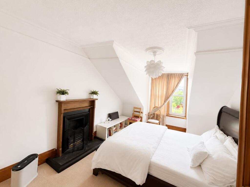 Apartment in Aberdeen - More