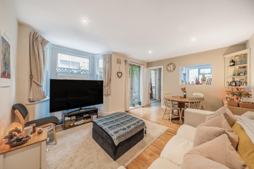 Main image of property: Brayburne Avenue, London, SW4