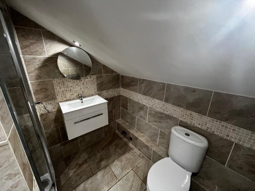 Apartment in London - More
