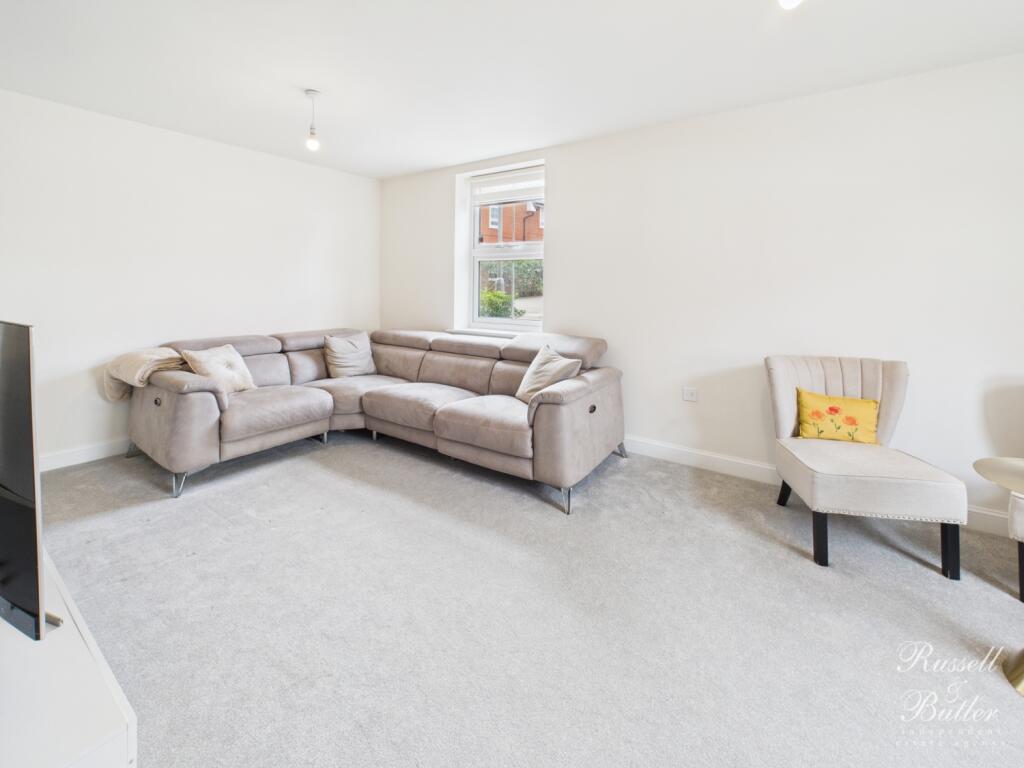 Swithin Lane, Buckingham, MK18 1ZJ photo 3