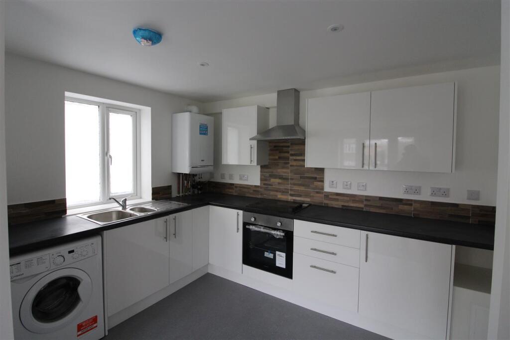 Main image of property: Eveleen House, 47-49 Archers Rd, Southampton