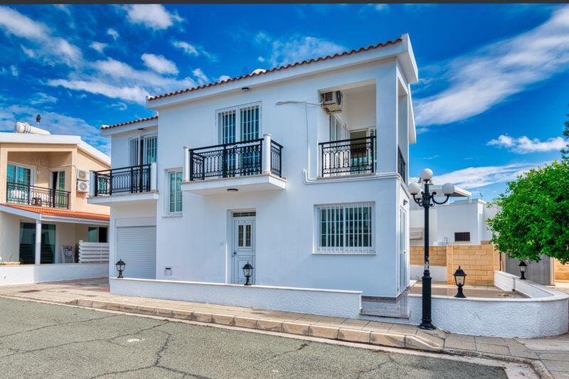 Main image of property: Oroklini, Larnaca, Cyprus