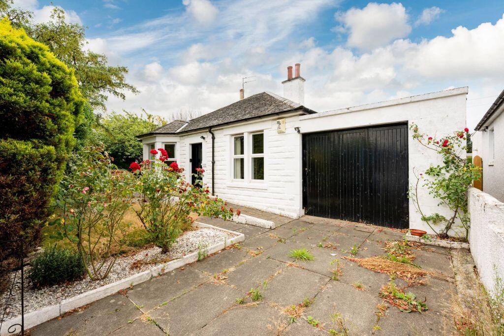 Main image of property: 22 Brunstane Drive, Edinburgh, EH15 2NF