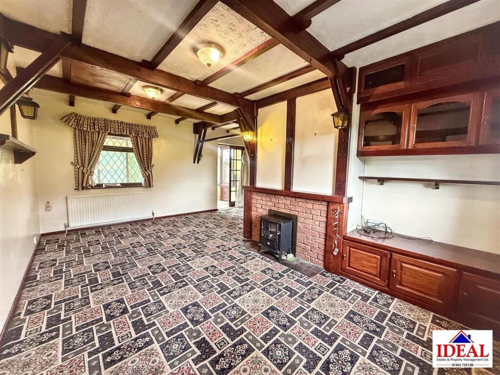 House in Doncaster - View 4