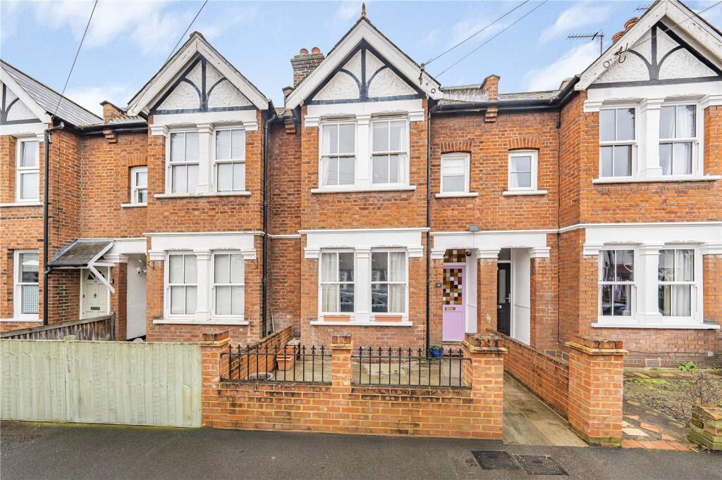 Main image of property: Beaconsfield Road, New Malden, KT3