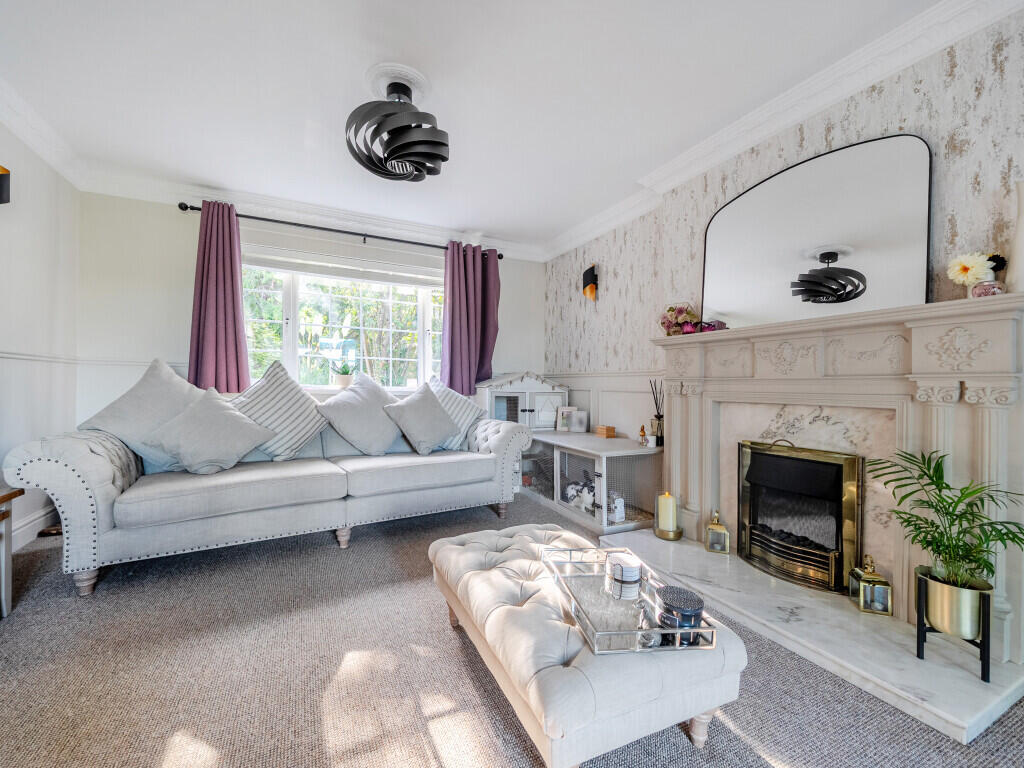 House in Wakefield, Goosehill, Warmfield cum Heath - View 5